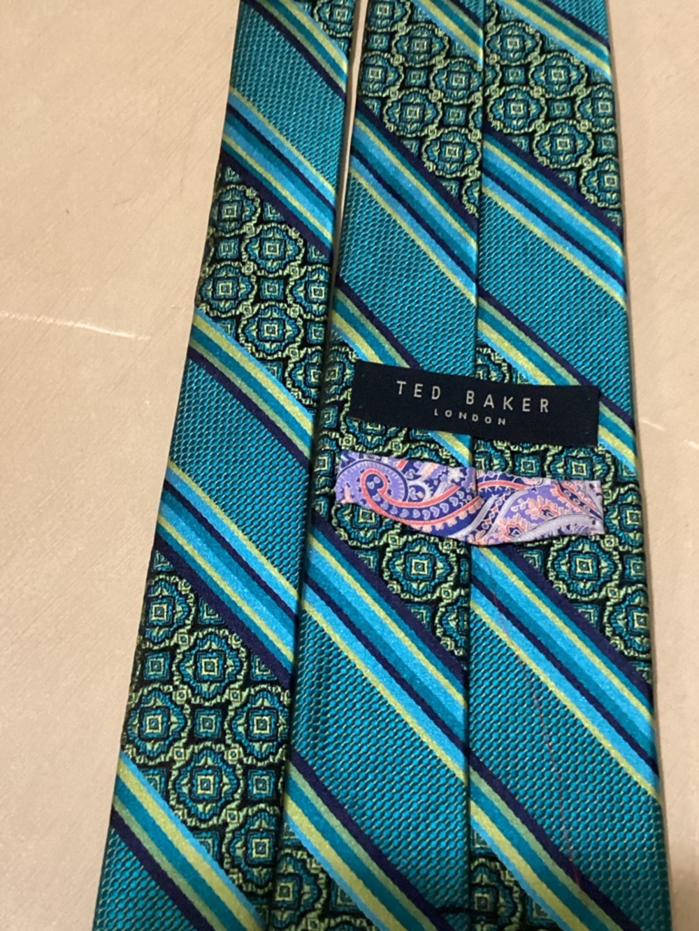 Ted Baker London 100% Silk Teal and Navy Diagonal Striped Tie Gorgeous Color EUC - Picture 3 of 8